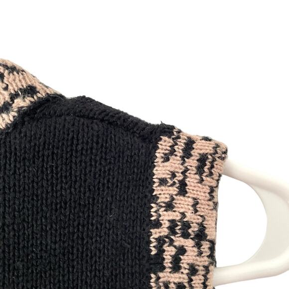 Vintage Bell Pointe 90s MonkeyEmbroidered Sweater Black Vest Tan size small - Picture 7 of 8